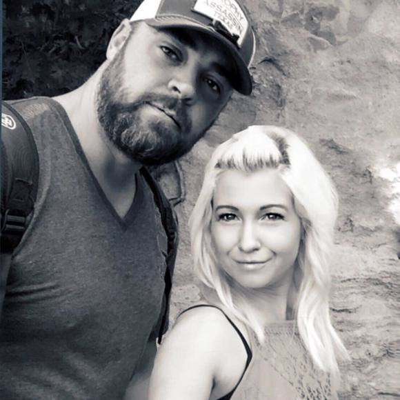 Meet your Posher, Heather - Picture 1 of 1